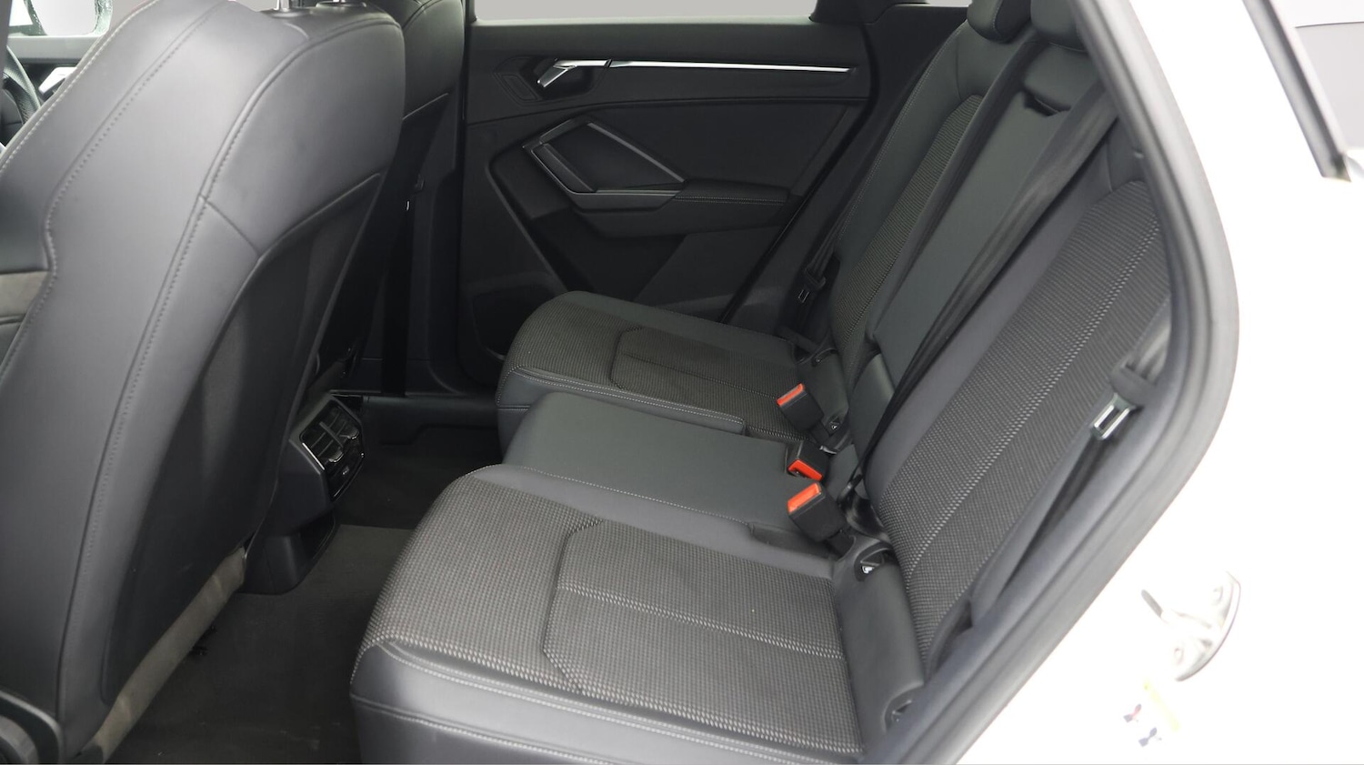 Used Audi Q3 2021 for sale - 76499096: Photo 17