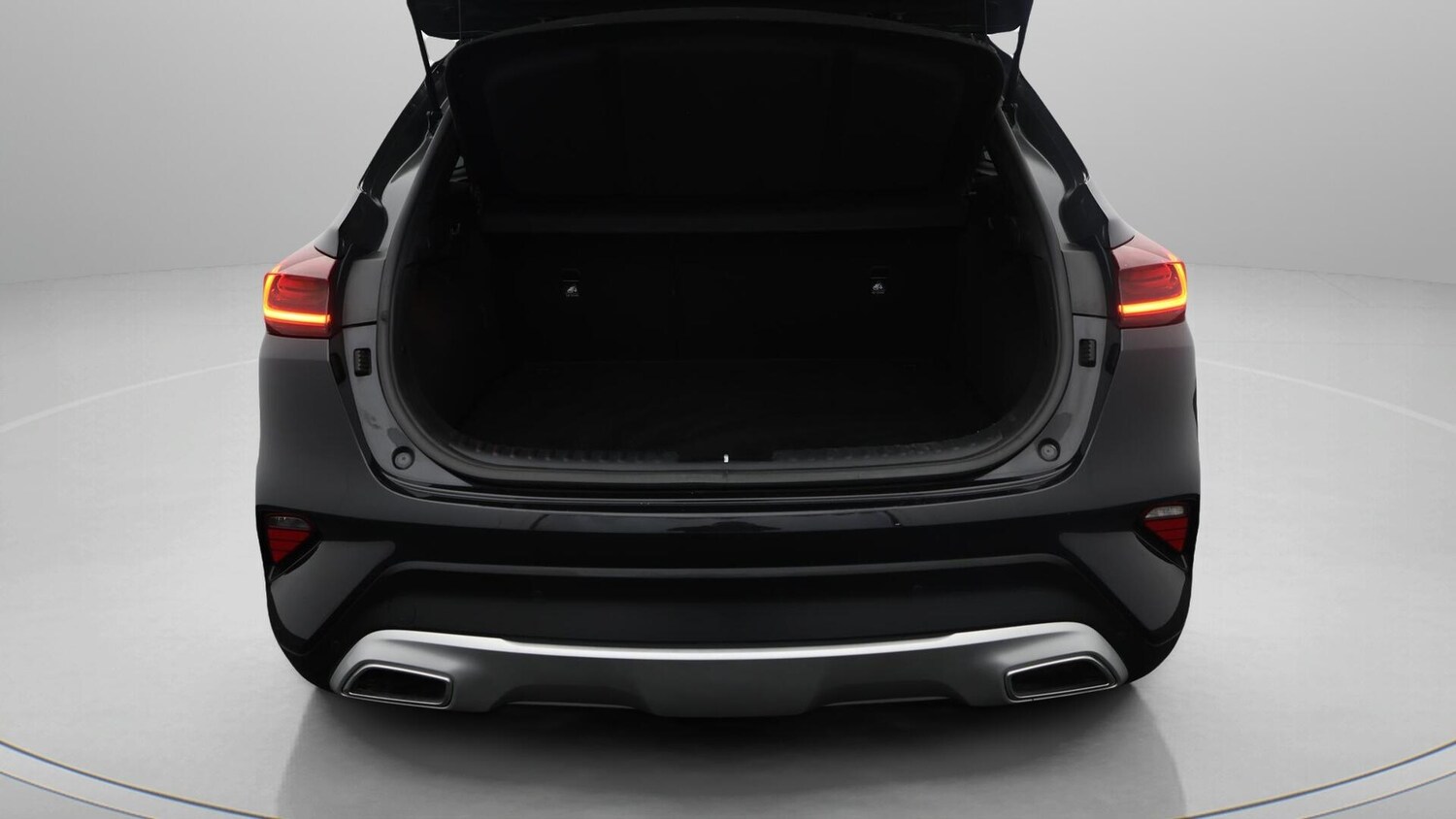 Used Kia XCeed 2021 for sale - 76645716: Photo 18