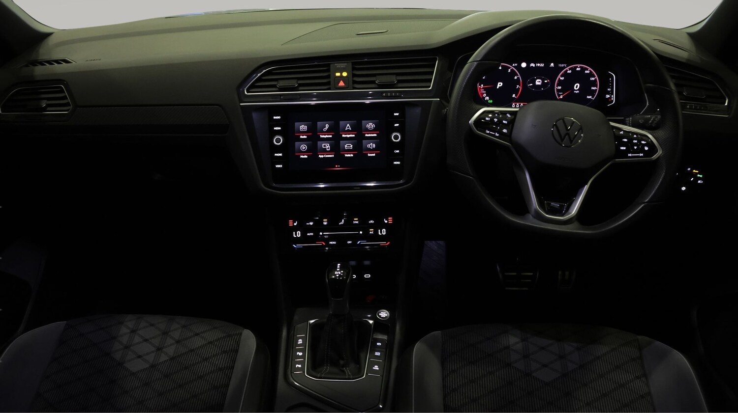 Used Volkswagen Tiguan 2023 for sale - 77855114: Photo 13