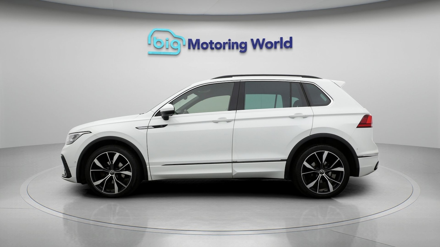 Used Volkswagen Tiguan 2023 for sale - 77855114: Photo 4