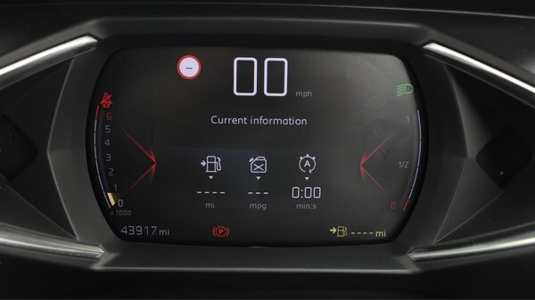 Used DS Automobiles DS 3 Crossback 2022 for sale - 75600699: Photo 11