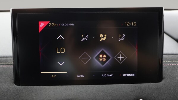 Used DS Automobiles DS 3 Crossback 2022 for sale - 75600699: Photo 13