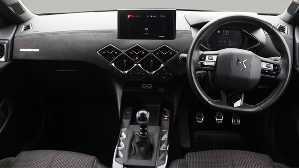 Used DS Automobiles DS 3 Crossback 2022 for sale - 75600699: Photo 14