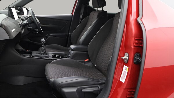 Used DS Automobiles DS 3 Crossback 2022 for sale - 75600699: Photo 15