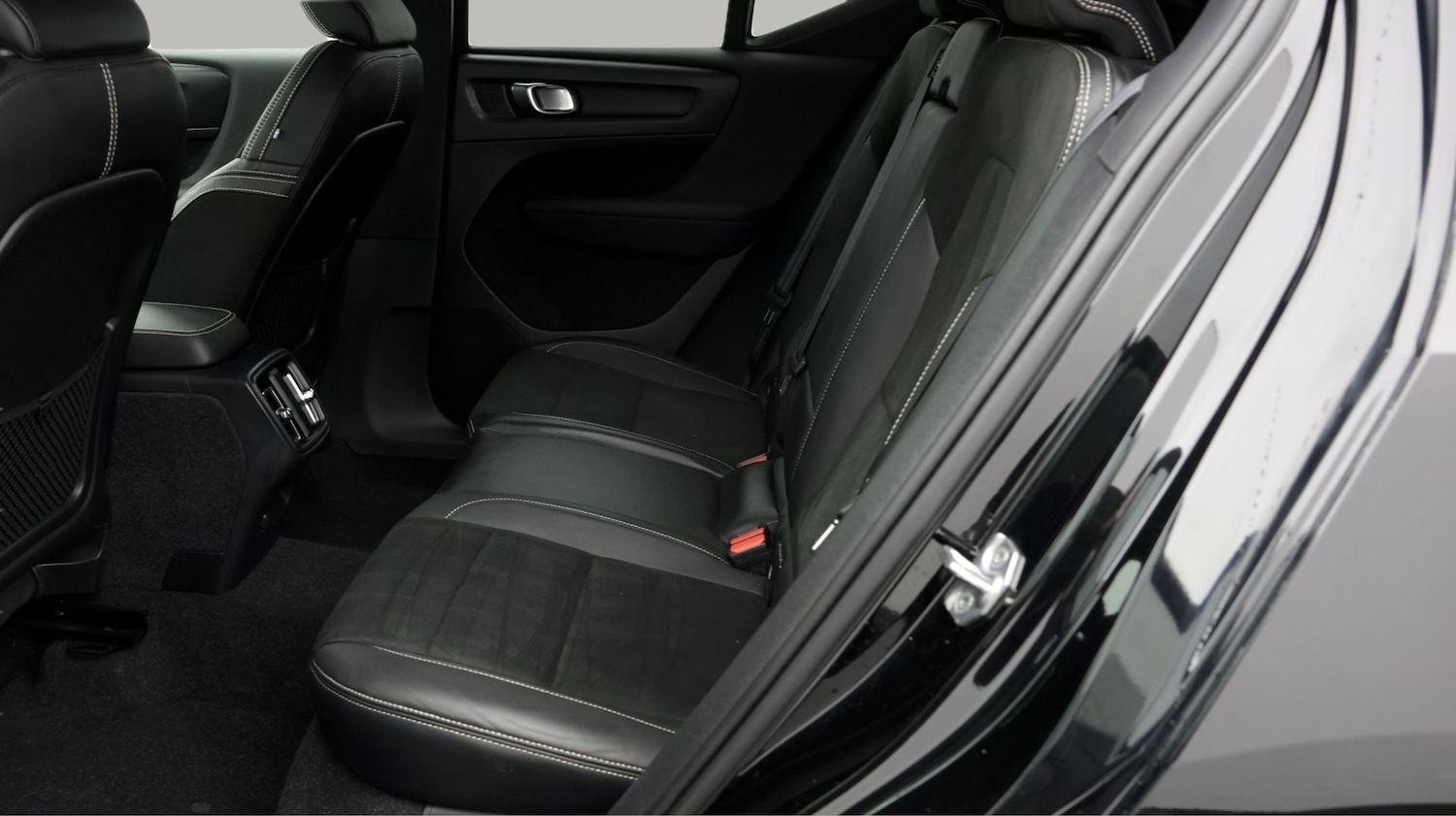 Used Volvo XC40 2021 for sale - 77606312: Photo 16