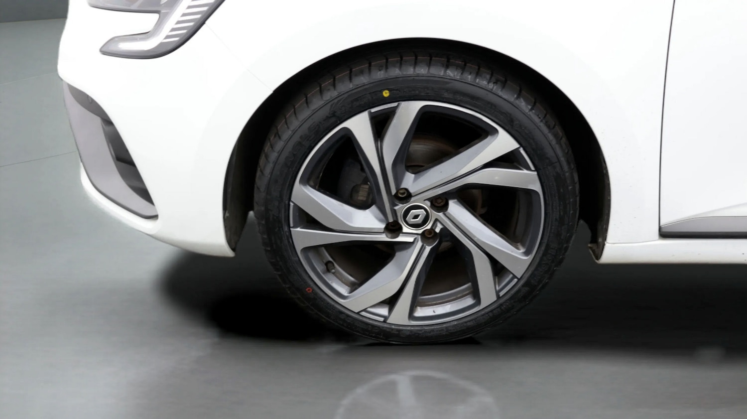 Used Renault Clio 2023 for sale - 77610237: Photo 18