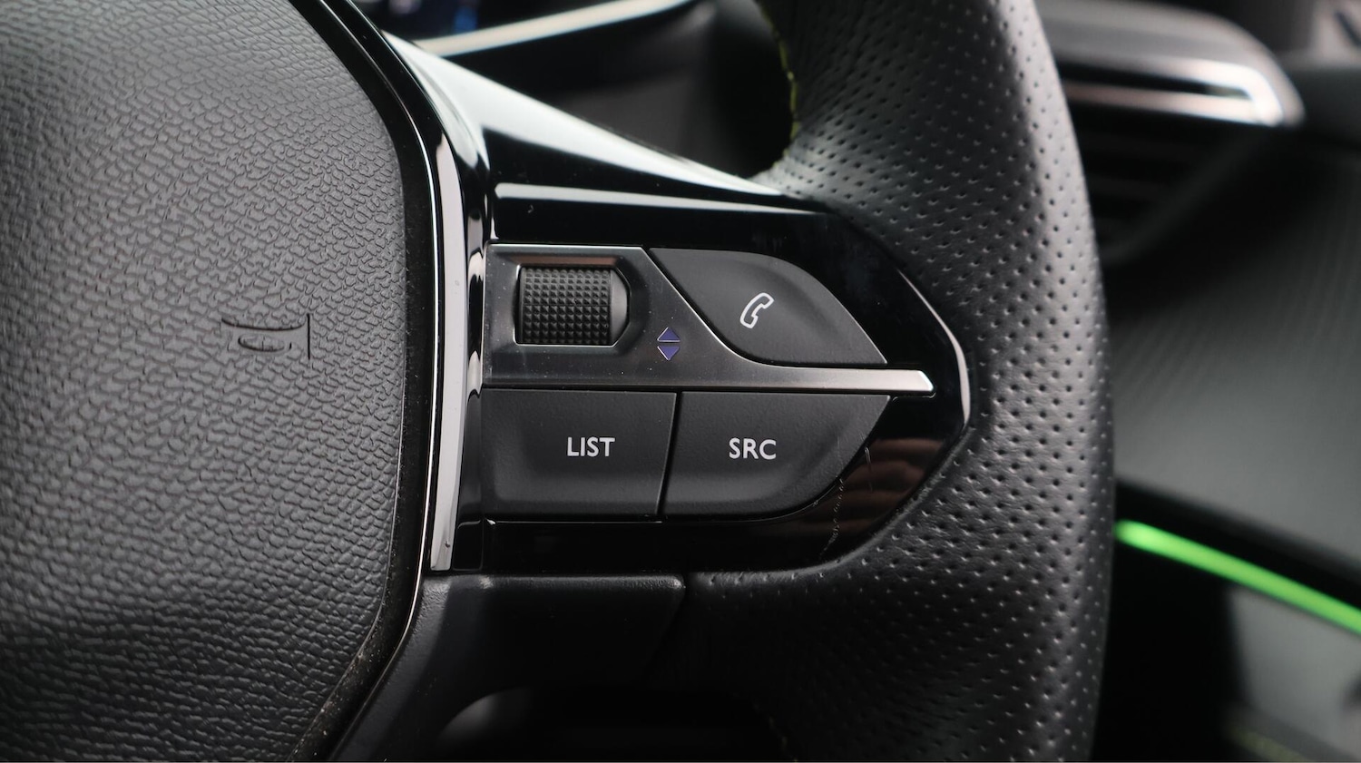 Used Peugeot 2008 2022 for sale - 76380966: Photo 25