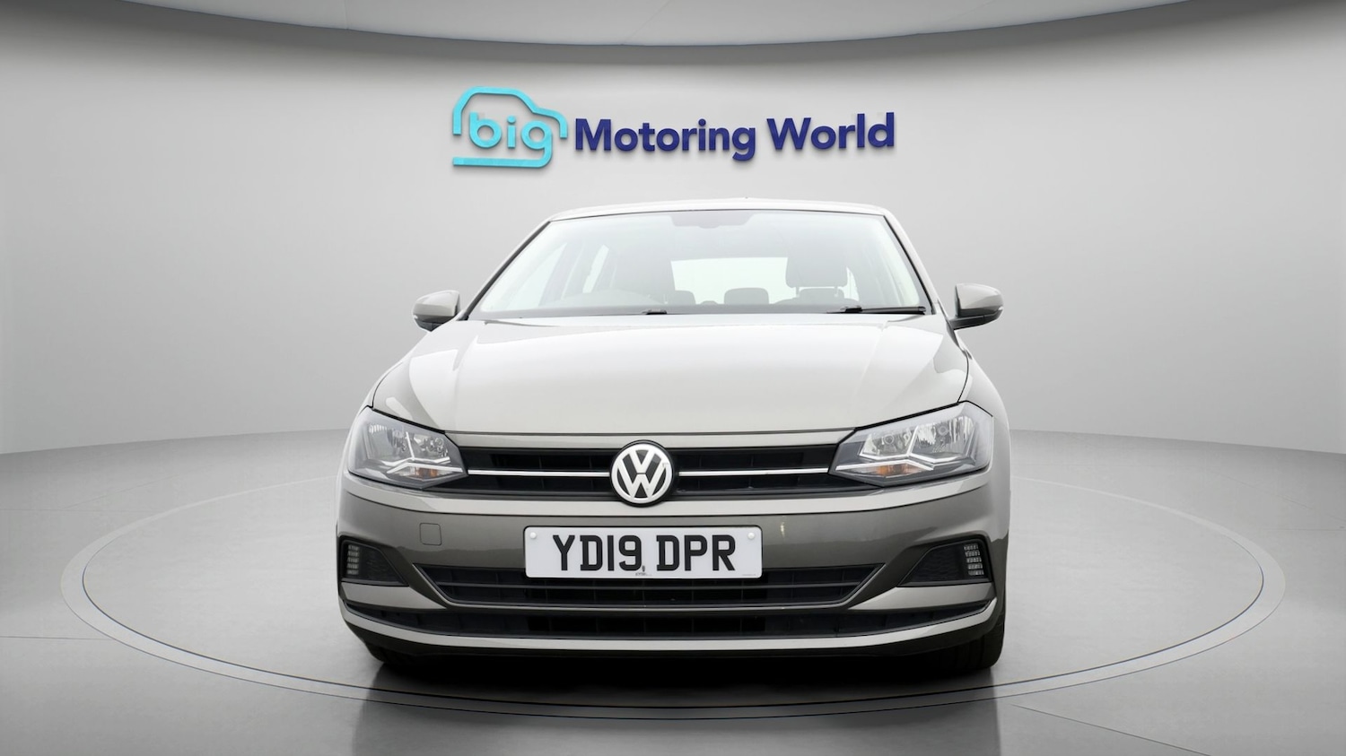 Used Volkswagen Polo 2019 for sale - 77198724: Photo 2