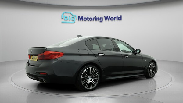 Used BMW 5 Series 2018 for sale - 76240005: Photo 8