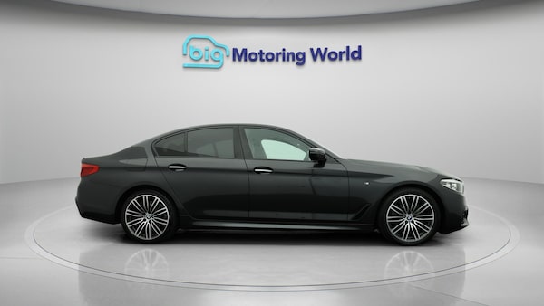 Used BMW 5 Series 2018 for sale - 76240005: Photo 9