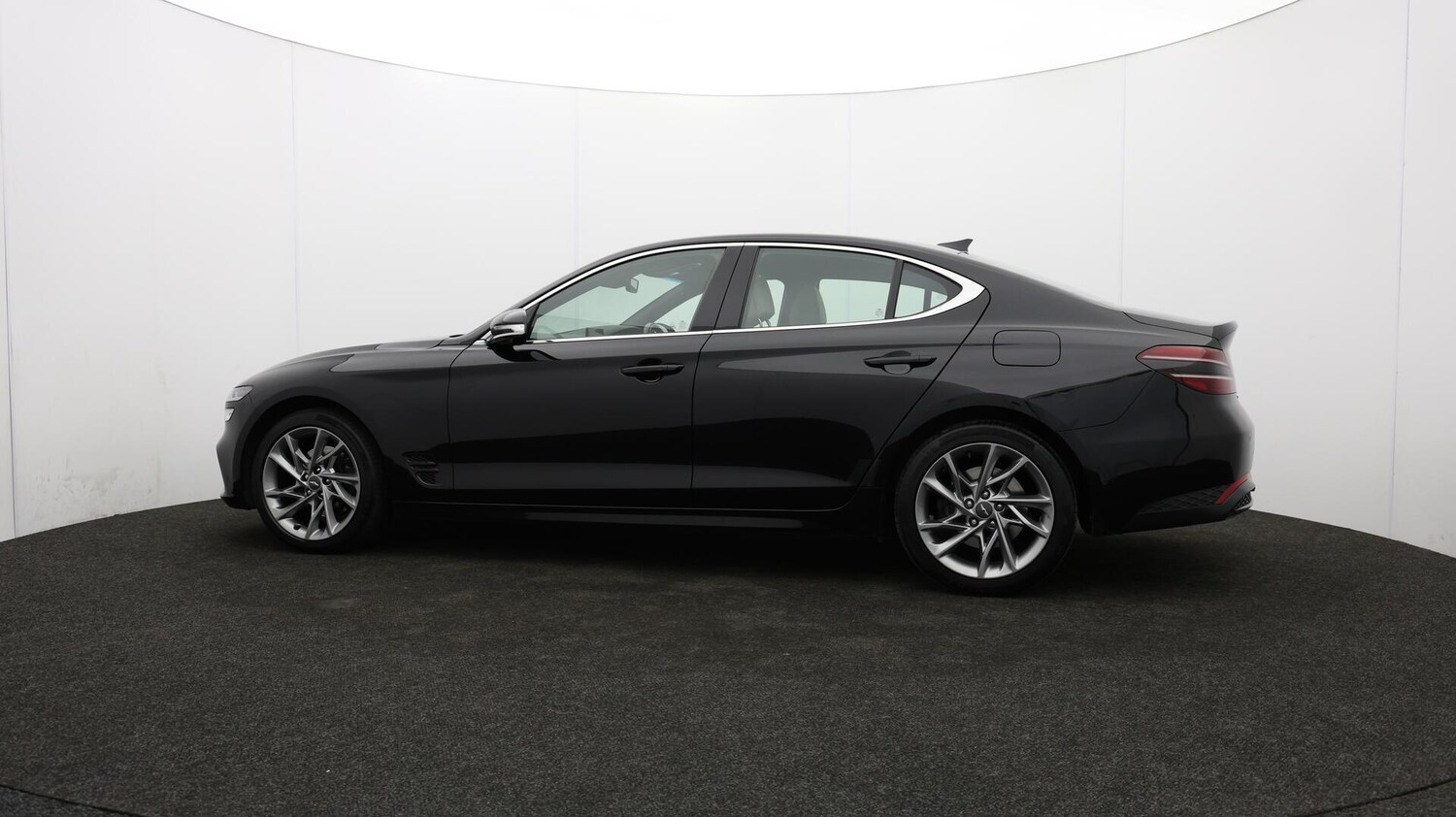 Used Genesis G70 2022 for sale - 76499419: Photo 75