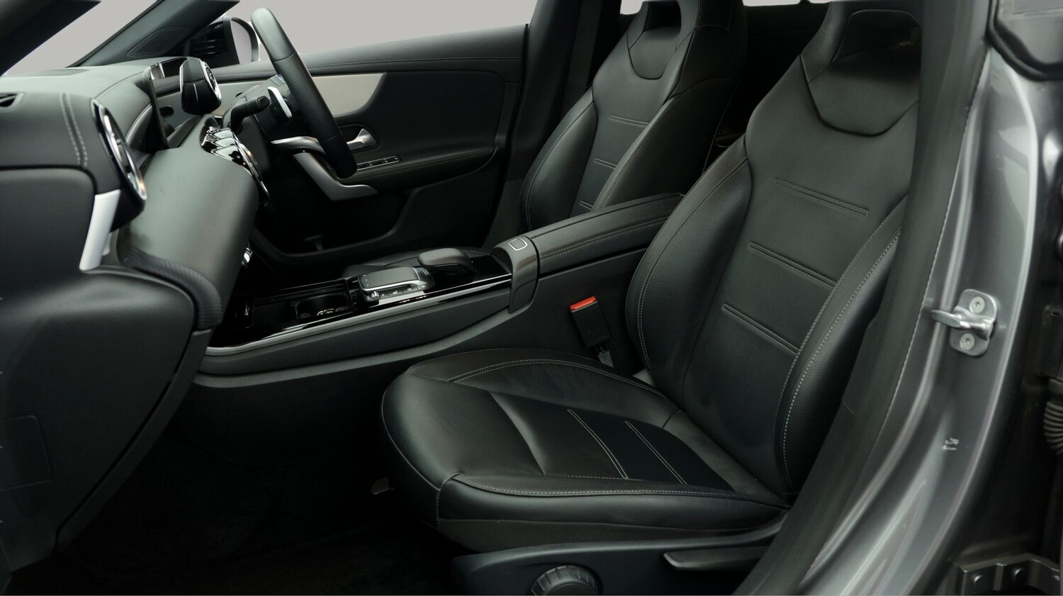 Used Mercedes-Benz CLA 2022 for sale - 77525772: Photo 14