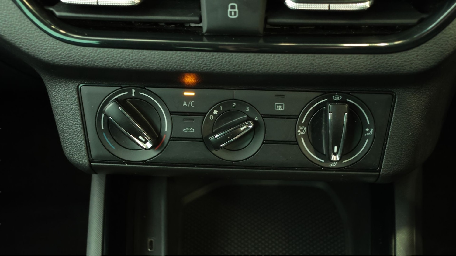 Used Skoda Kamiq 2023 for sale - 78088754: Photo 12