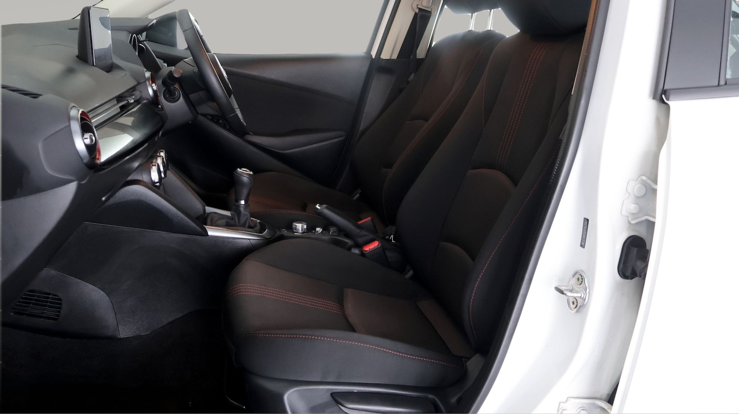 Used Mazda Mazda2 2024 for sale - 77450222: Photo 14