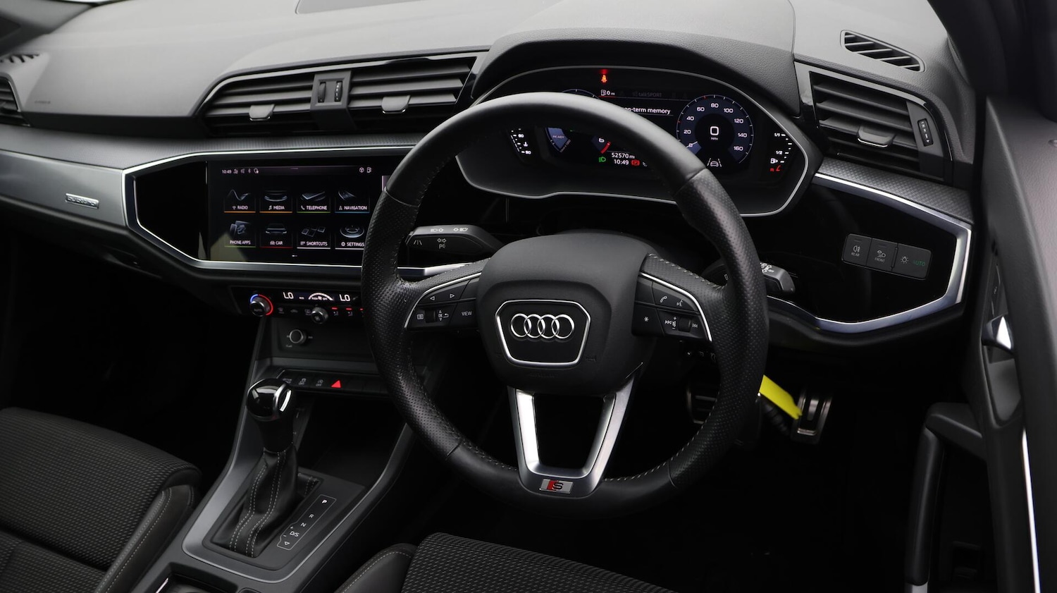 Used Audi Q3 2020 for sale - 76122000: Photo 10