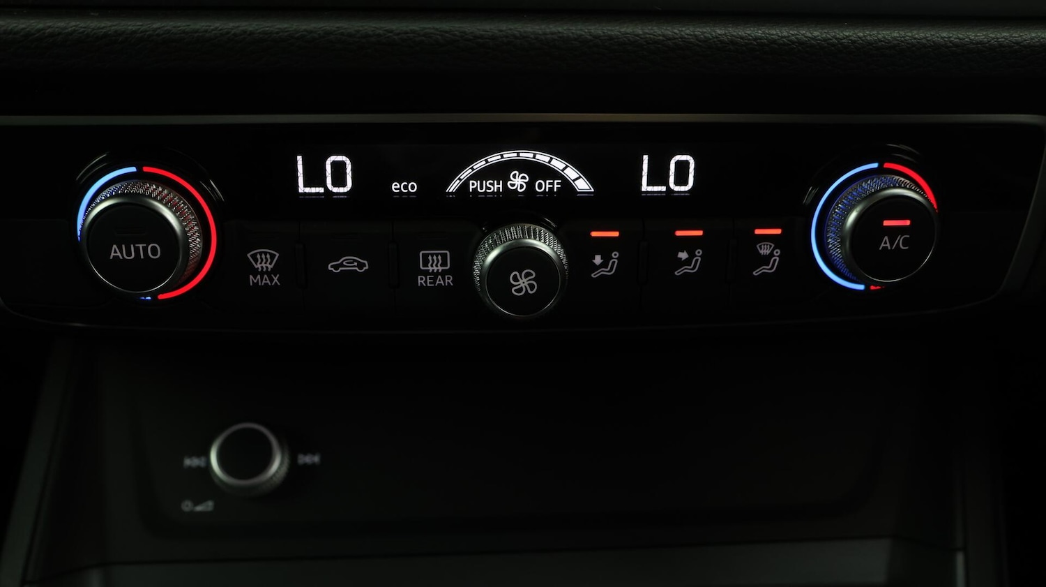 Used Audi Q3 2020 for sale - 76122000: Photo 13