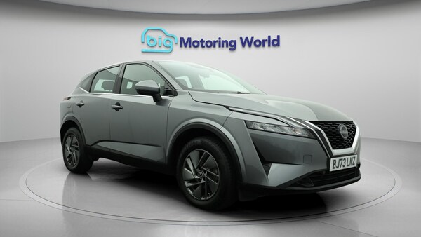 Used Nissan Qashqai 2023 for sale - 76001431: Photo 2