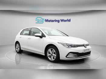 Volkswagen - Golf