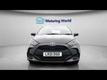 Used Toyota Yaris 2021 for sale - 75175268: Photo