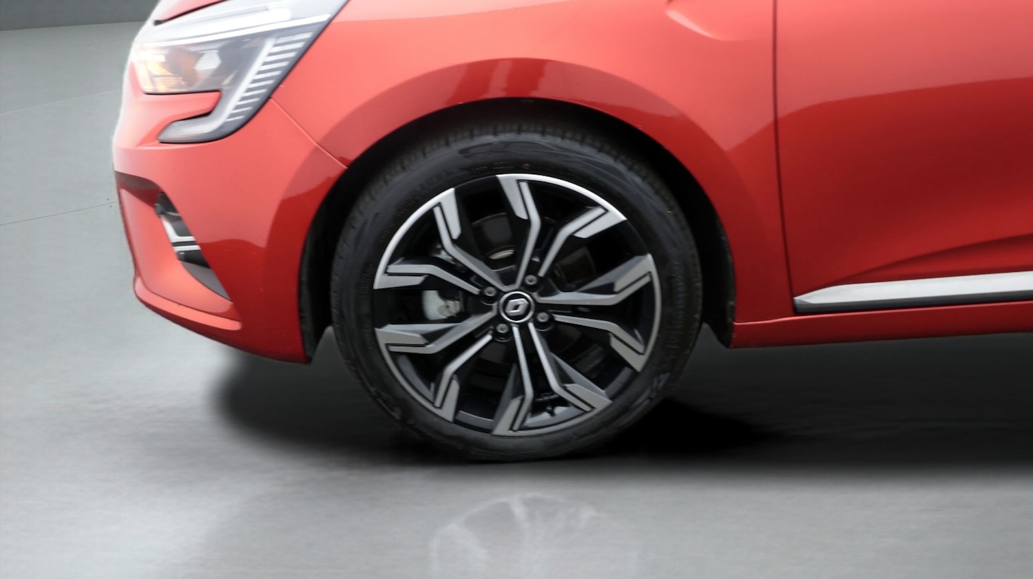 Used Renault Clio 2022 for sale - 77940932: Photo 18