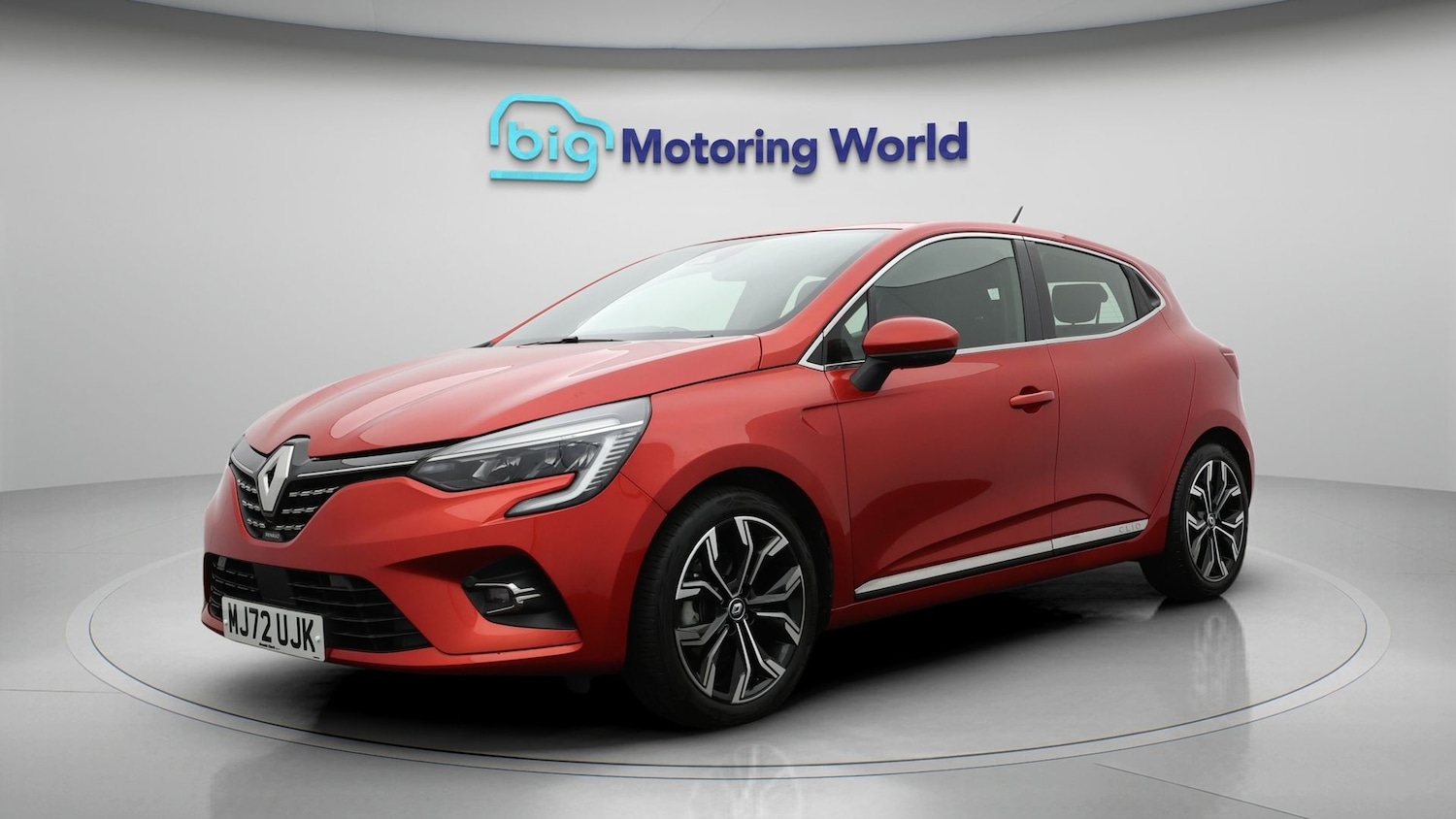 Used Renault Clio 2022 for sale - 77940932: Photo 3