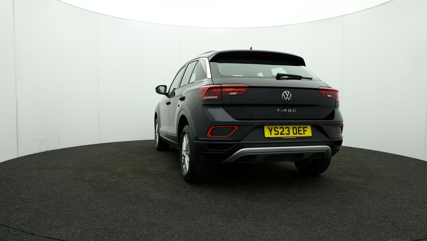 Used Volkswagen T-Roc for sale - 76810816: Photo 27