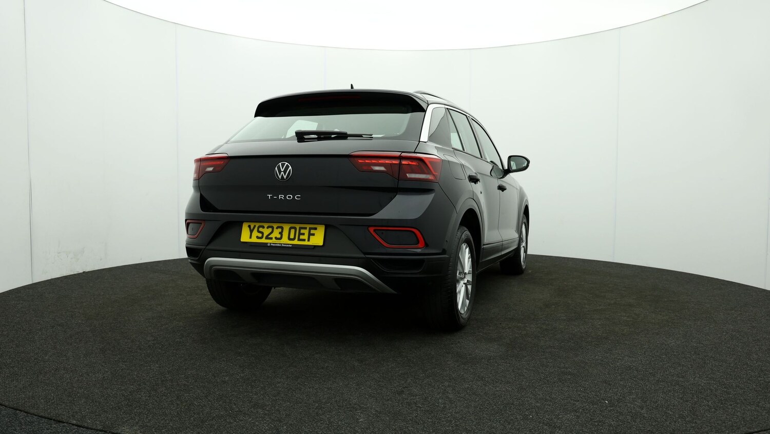 Used Volkswagen T-Roc for sale - 76810816: Photo 76