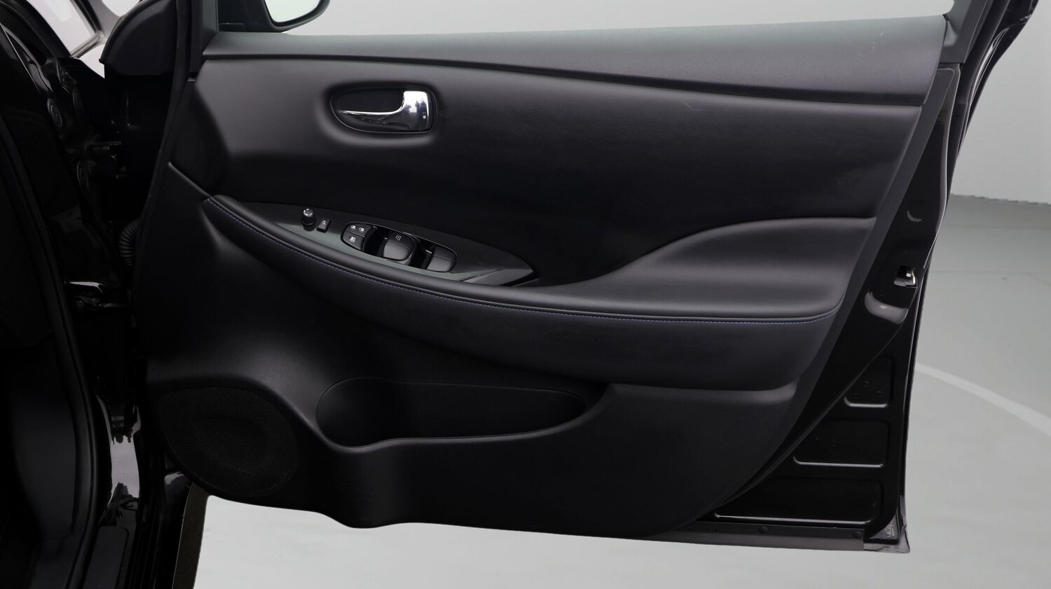 Used Nissan Leaf 2022 for sale - 77329403: Photo 15