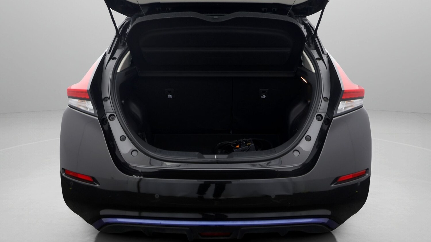 Used Nissan Leaf 2022 for sale - 77329403: Photo 17