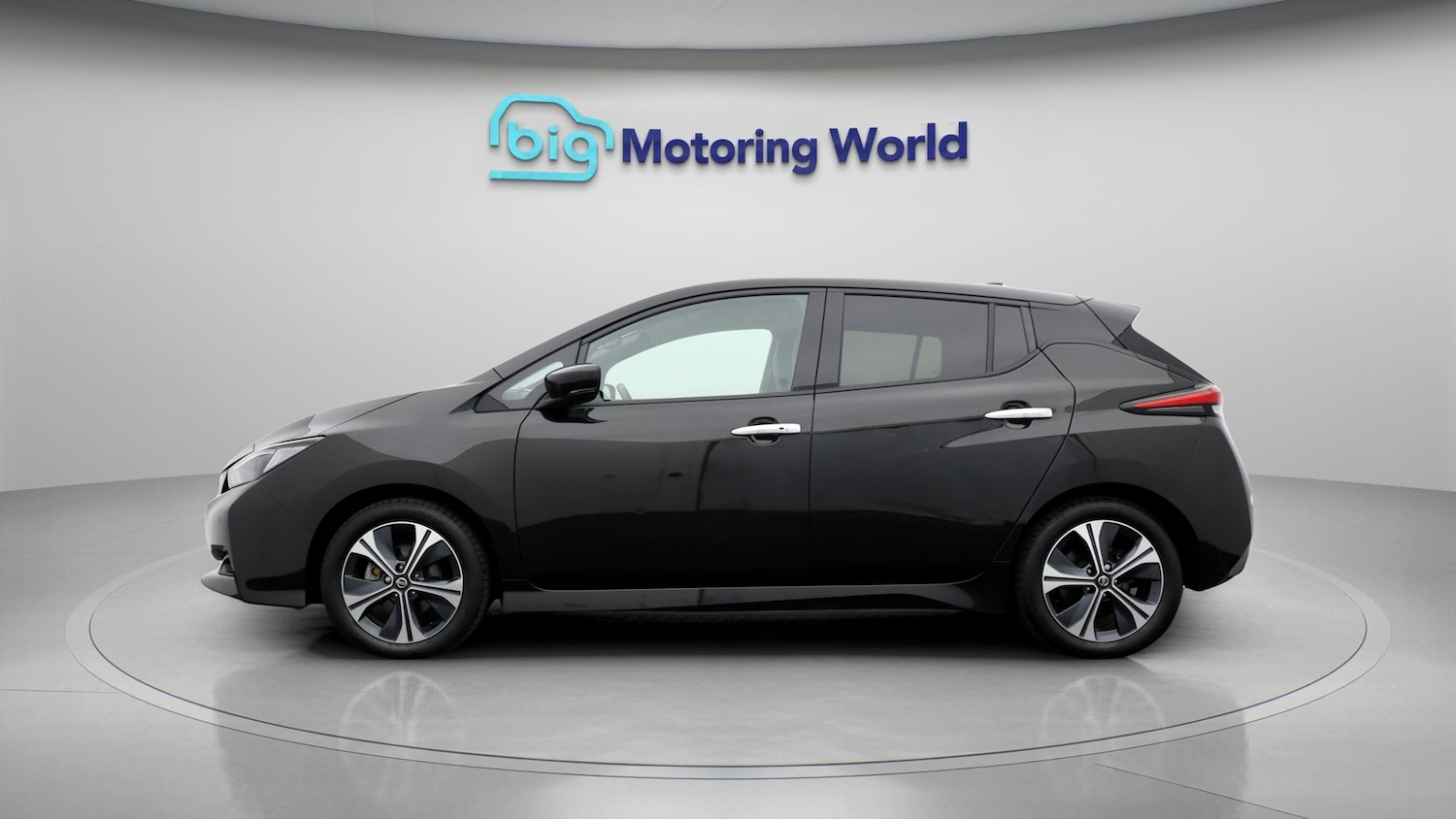 Used Nissan Leaf 2022 for sale - 77329403: Photo 4