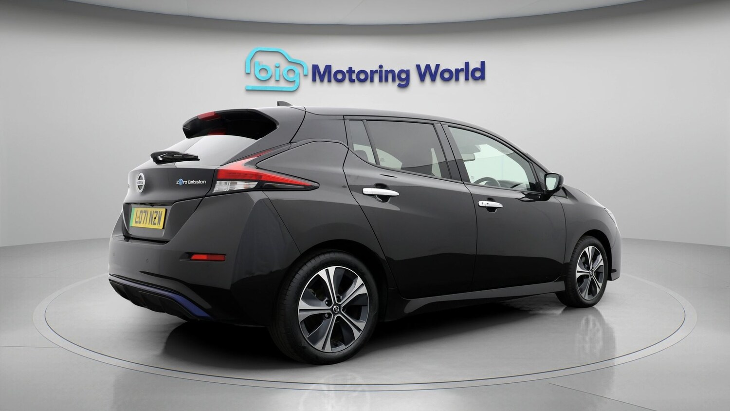 Used Nissan Leaf 2022 for sale - 77329403: Photo 7