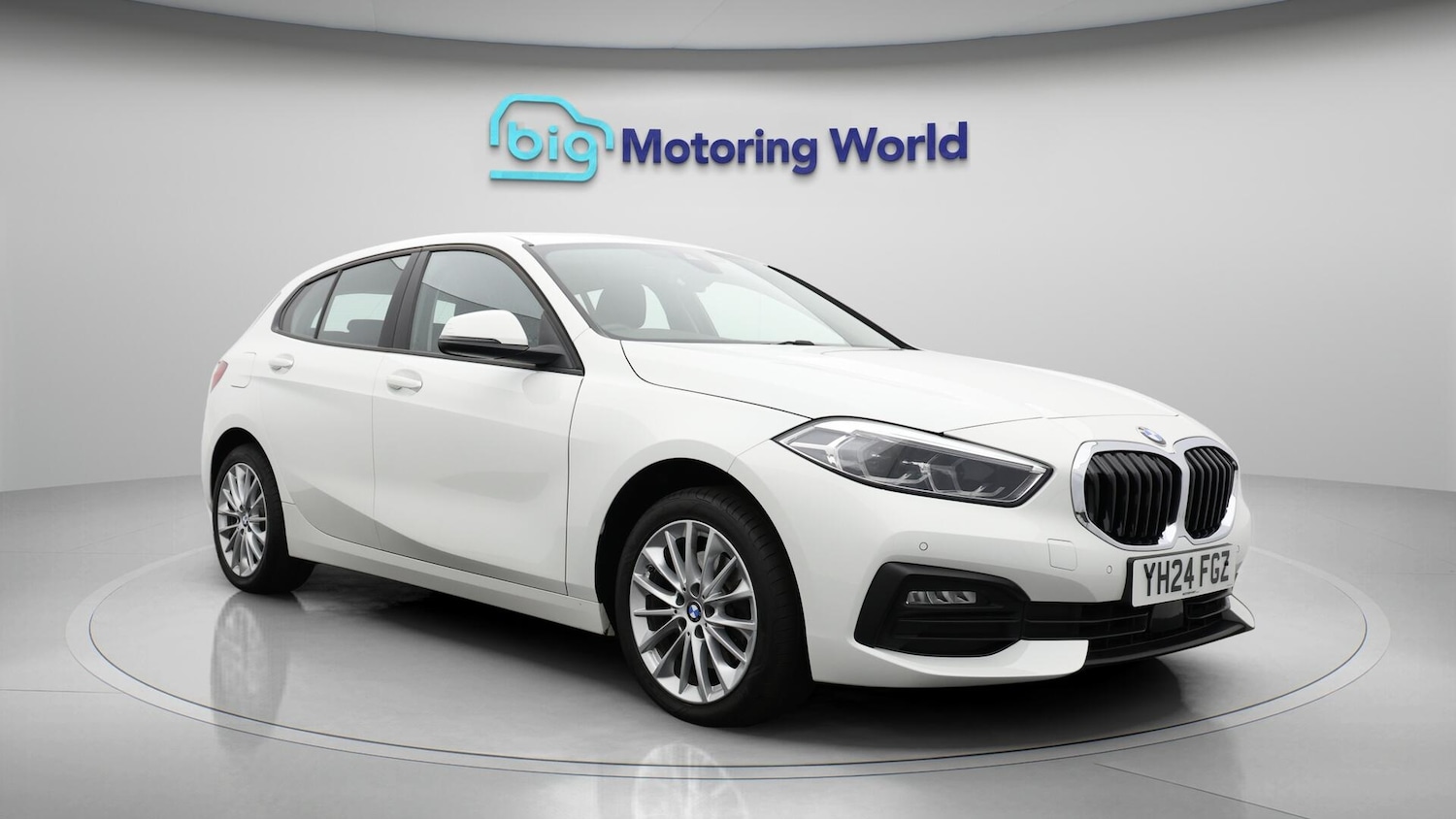 Used BMW 1 Series 2024 for sale - 76441138: Photo 2