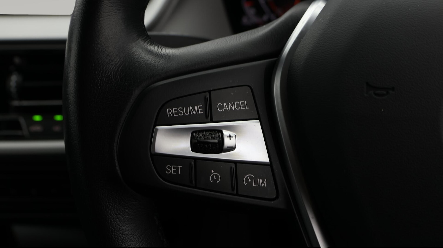 Used BMW 1 Series 2024 for sale - 76441138: Photo 23