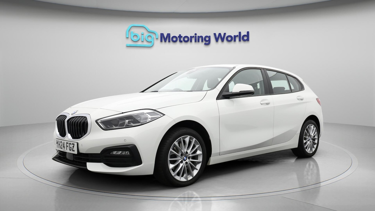 Used BMW 1 Series 2024 for sale - 76441138: Photo 4