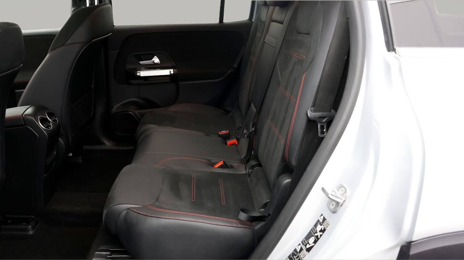 Used Mercedes-Benz EQB 2023 for sale - 77388221: Photo 16