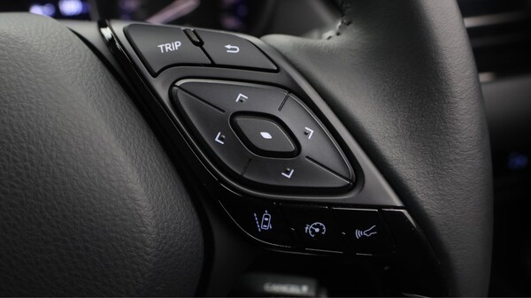 Used Toyota C-HR 2021 for sale - 76284049: Photo 24