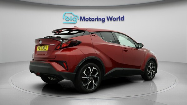 Used Toyota C-HR 2021 for sale - 76284049: Photo 8