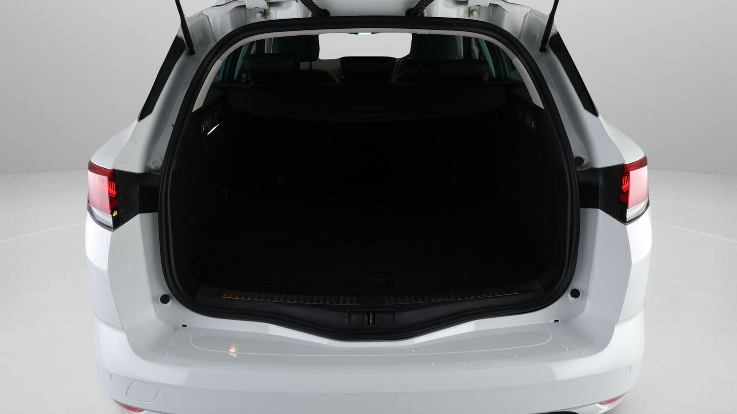 Used Renault Megane 2021 for sale - 77675839: Photo 17