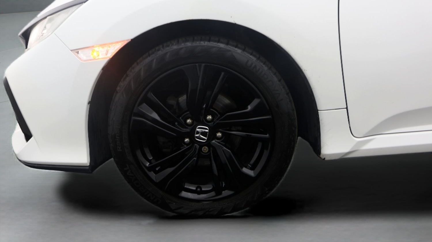 Used Honda Civic 2018 for sale - 77216400: Photo 18