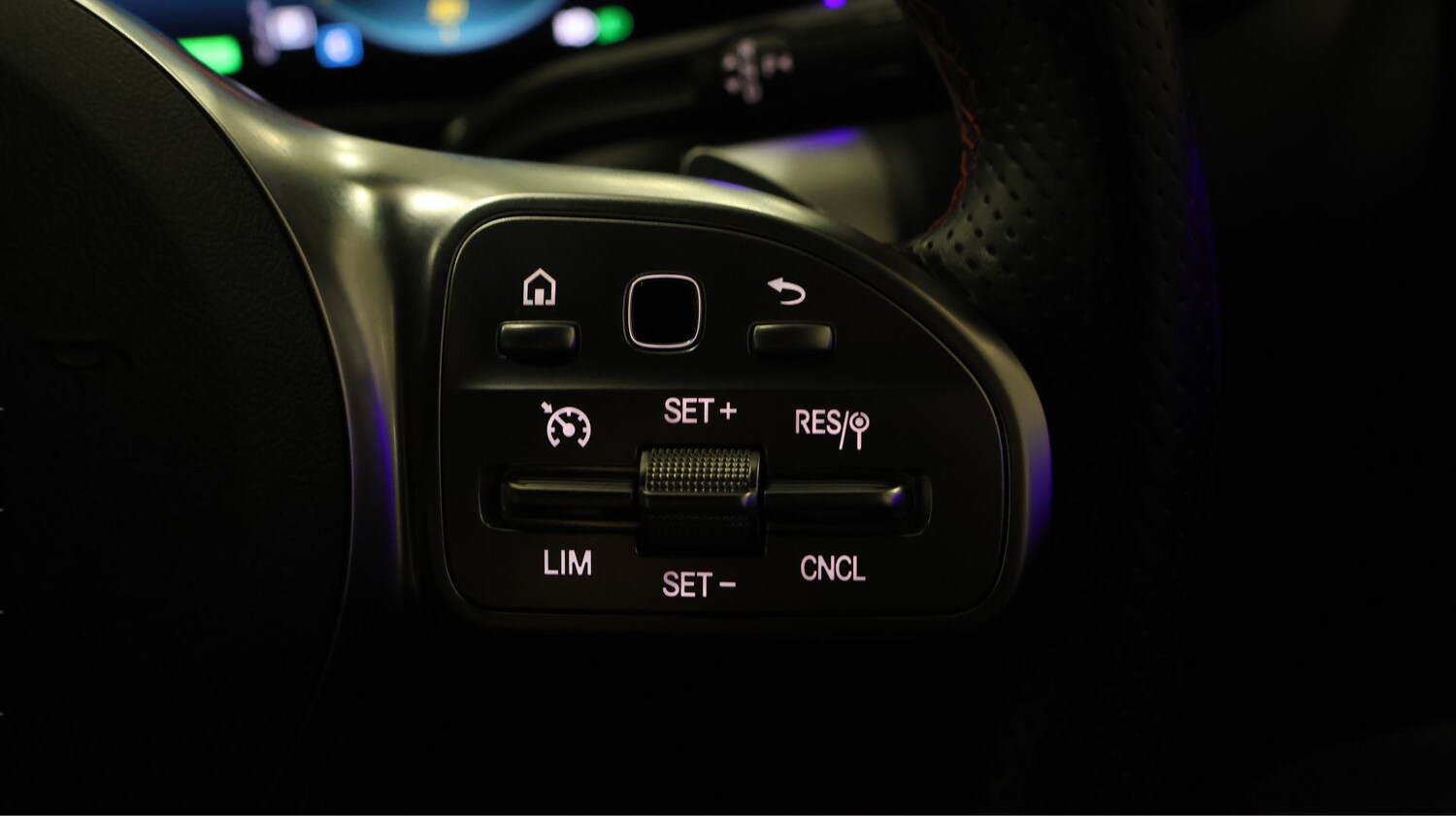 Used Mercedes-Benz EQB for sale - 77306388: Photo 22