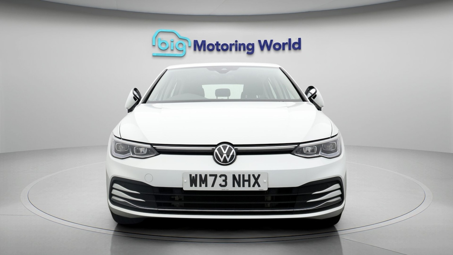 Used Volkswagen Golf 2024 for sale - 77679851: Photo 2