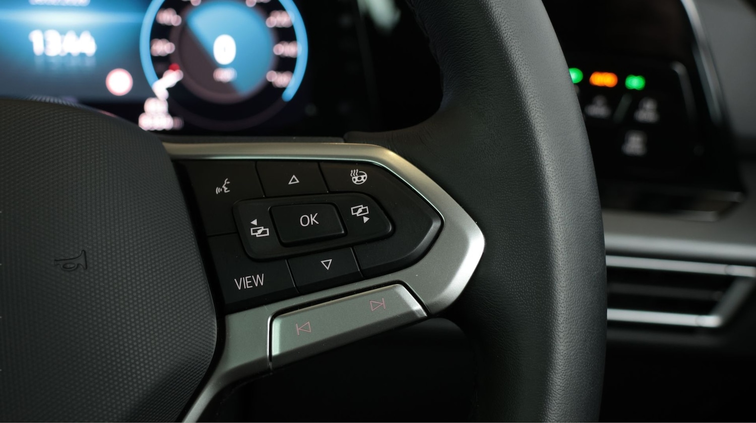 Used Volkswagen Golf 2024 for sale - 77679851: Photo 21