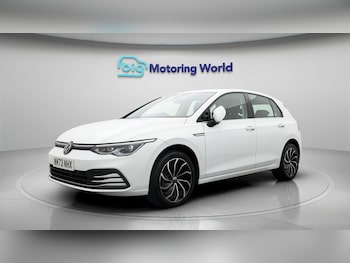 Used Volkswagen Golf 2024 for sale - 77679851: Photo