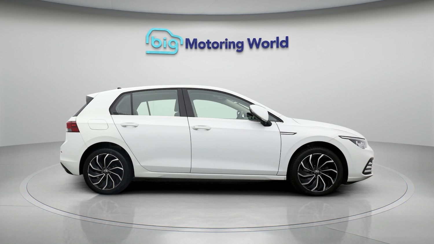 Used Volkswagen Golf 2024 for sale - 77679851: Photo 8