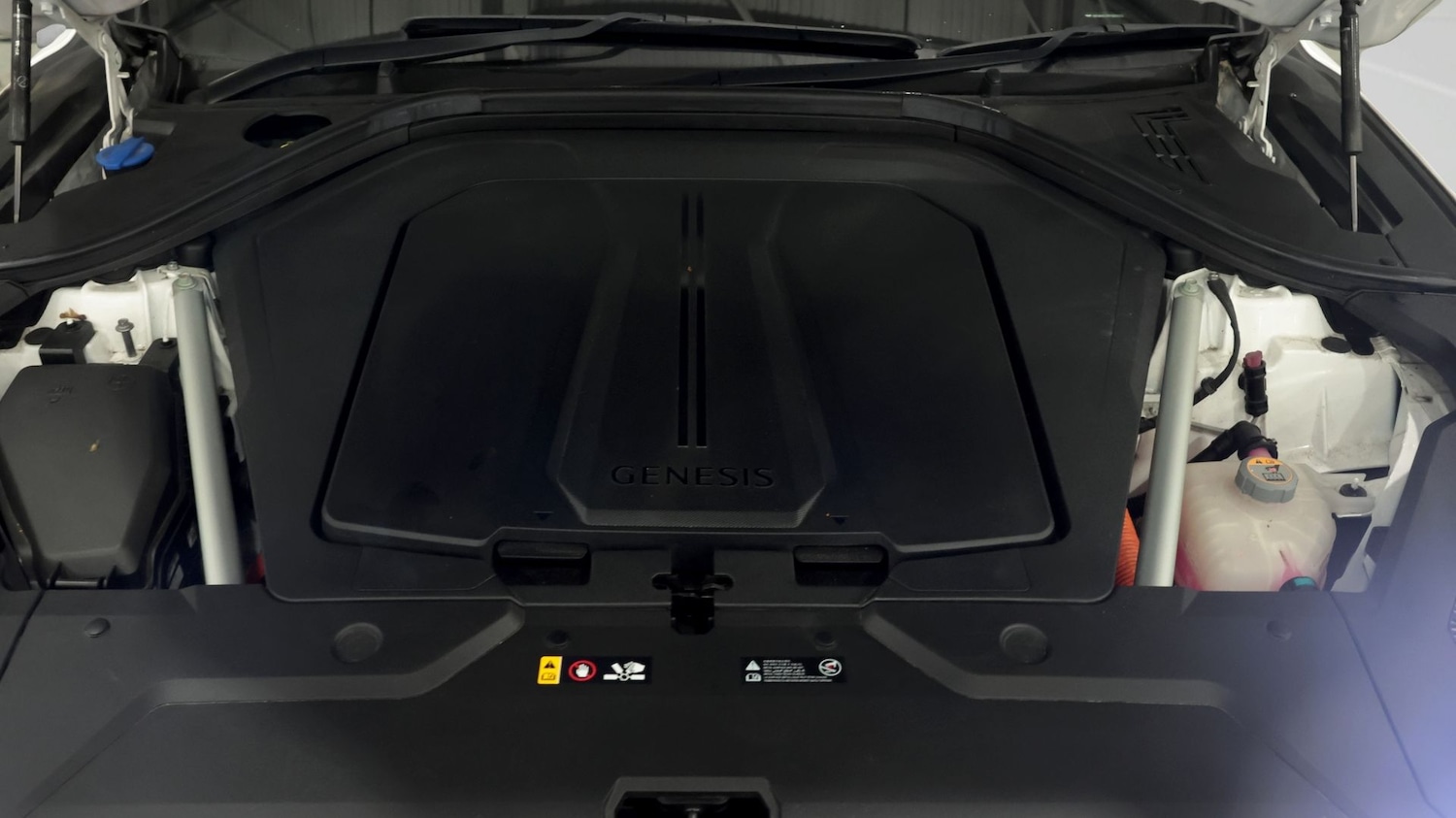 Used Genesis GV70 2024 for sale - 77746032: Photo 19