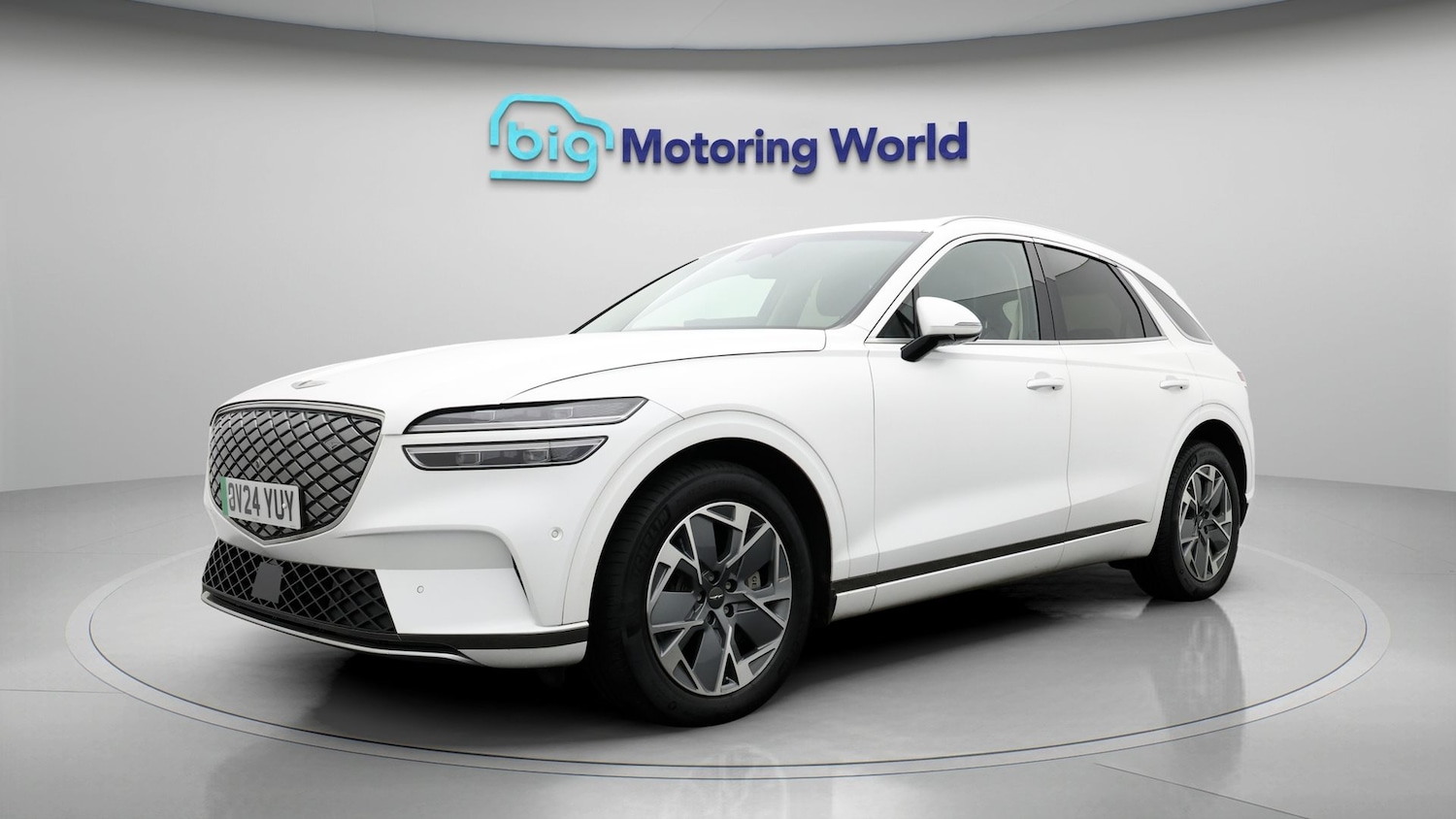 Used Genesis GV70 2024 for sale - 77746032: Photo 3