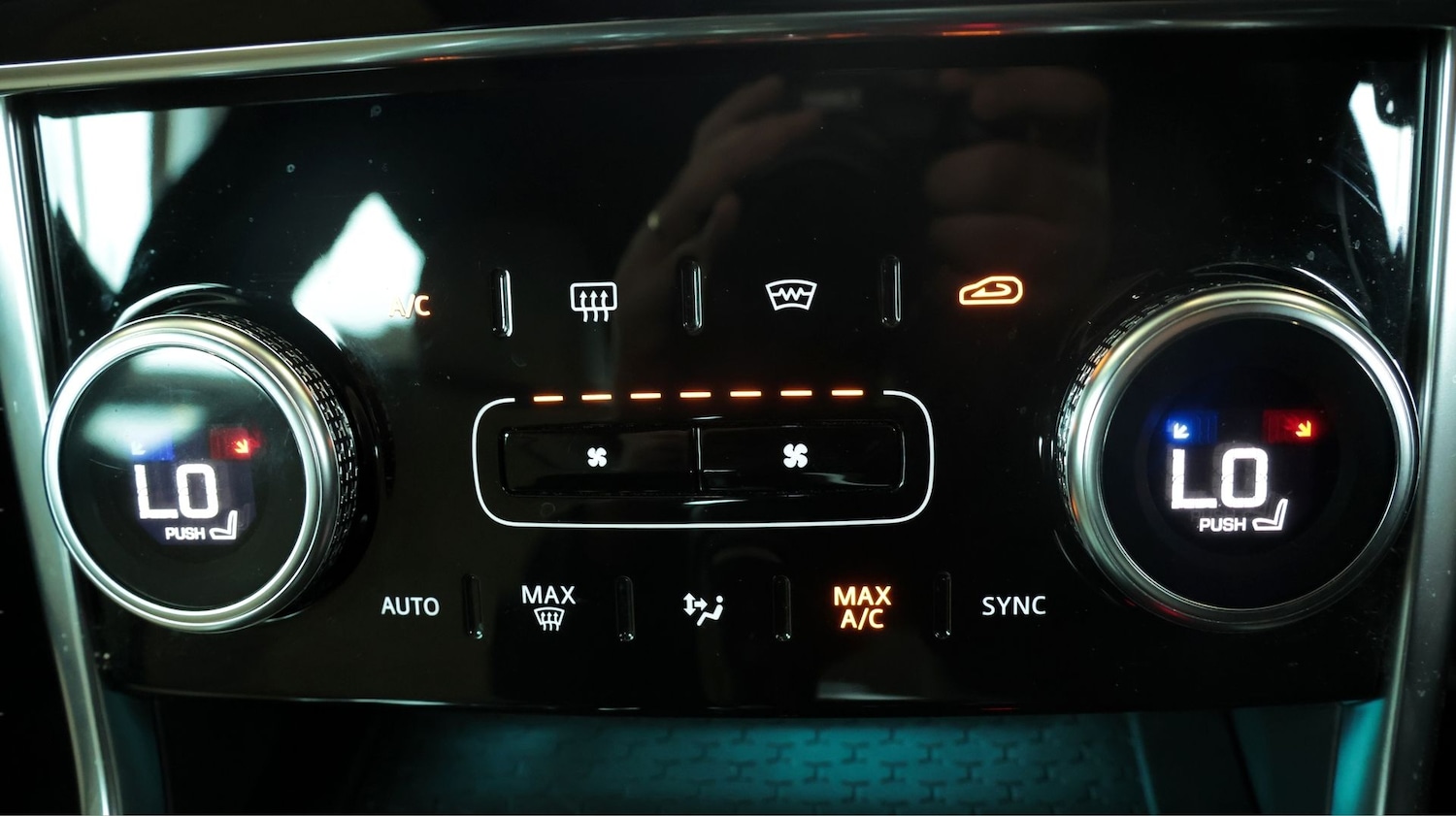 Used Jaguar XE 2022 for sale - 77721008: Photo 12