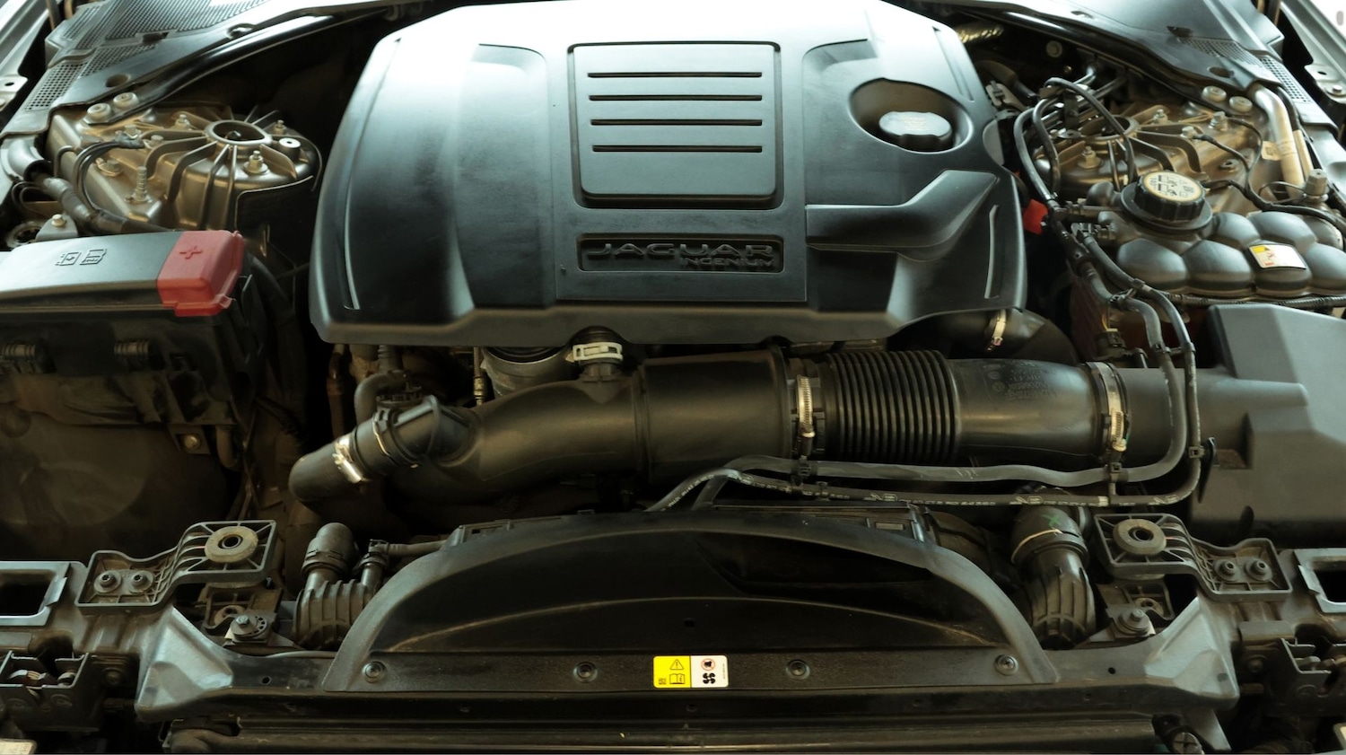 Used Jaguar XE 2022 for sale - 77721008: Photo 19