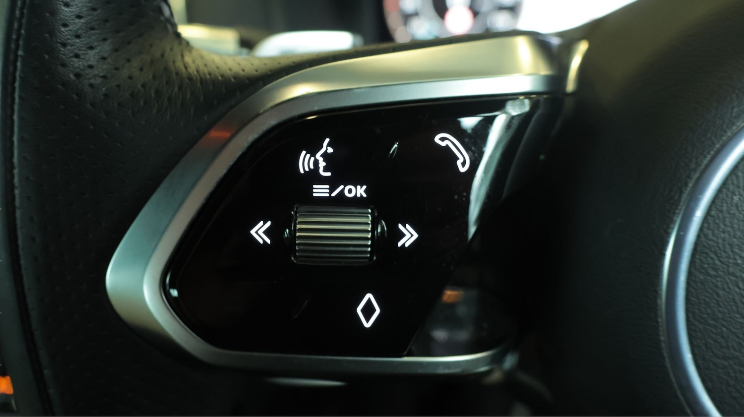 Used Jaguar XE 2022 for sale - 77721008: Photo 22