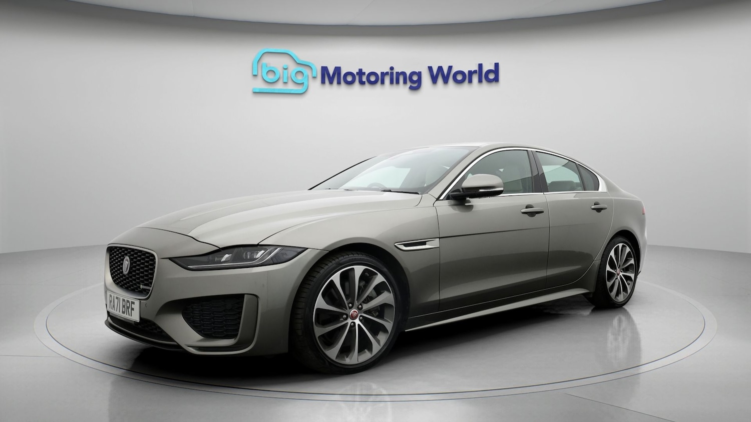 Used Jaguar XE 2022 for sale - 77721008: Photo 3